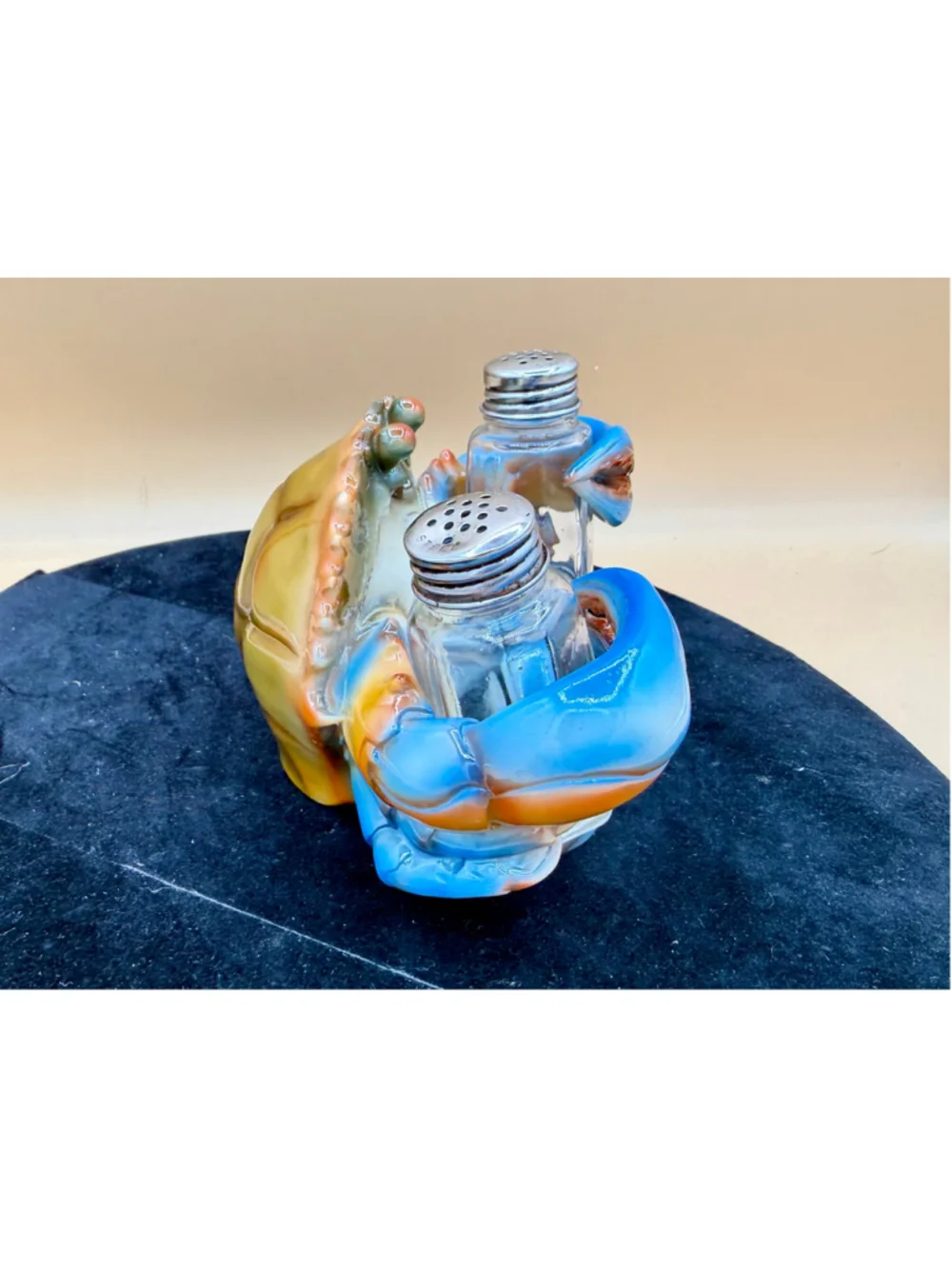 Unbranded vintage ceramic